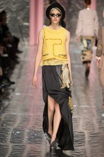 アクネ ストゥディオス 2013-14年秋冬コレクション - 構築的なシルエットとレイヤードで魅せたパリコレ初舞台｜写真37