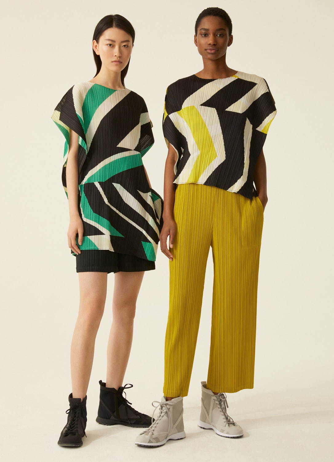 プリーツ プリーズ イッセイ ミヤケ(PLEATS PLEASE ISSEY MIYAKE