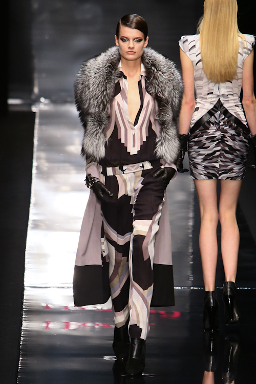 レオナール(LEONARD) 2013-14年秋冬ウィメンズコレクション  - 写真24