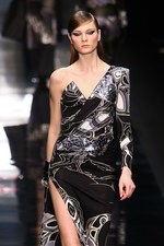 レオナール(LEONARD) 2013-14年秋冬コレクション - 洗練された大人の魅力をアーバンに｜写真3