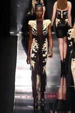 レオナール(LEONARD) 2013-14年秋冬コレクション - 洗練された大人の魅力をアーバンに｜写真39