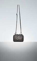 ヨウジヤマモト社各ブランドが表参道ヒルズに集結、メンズウィメンズのショーピースやバッグも｜写真7