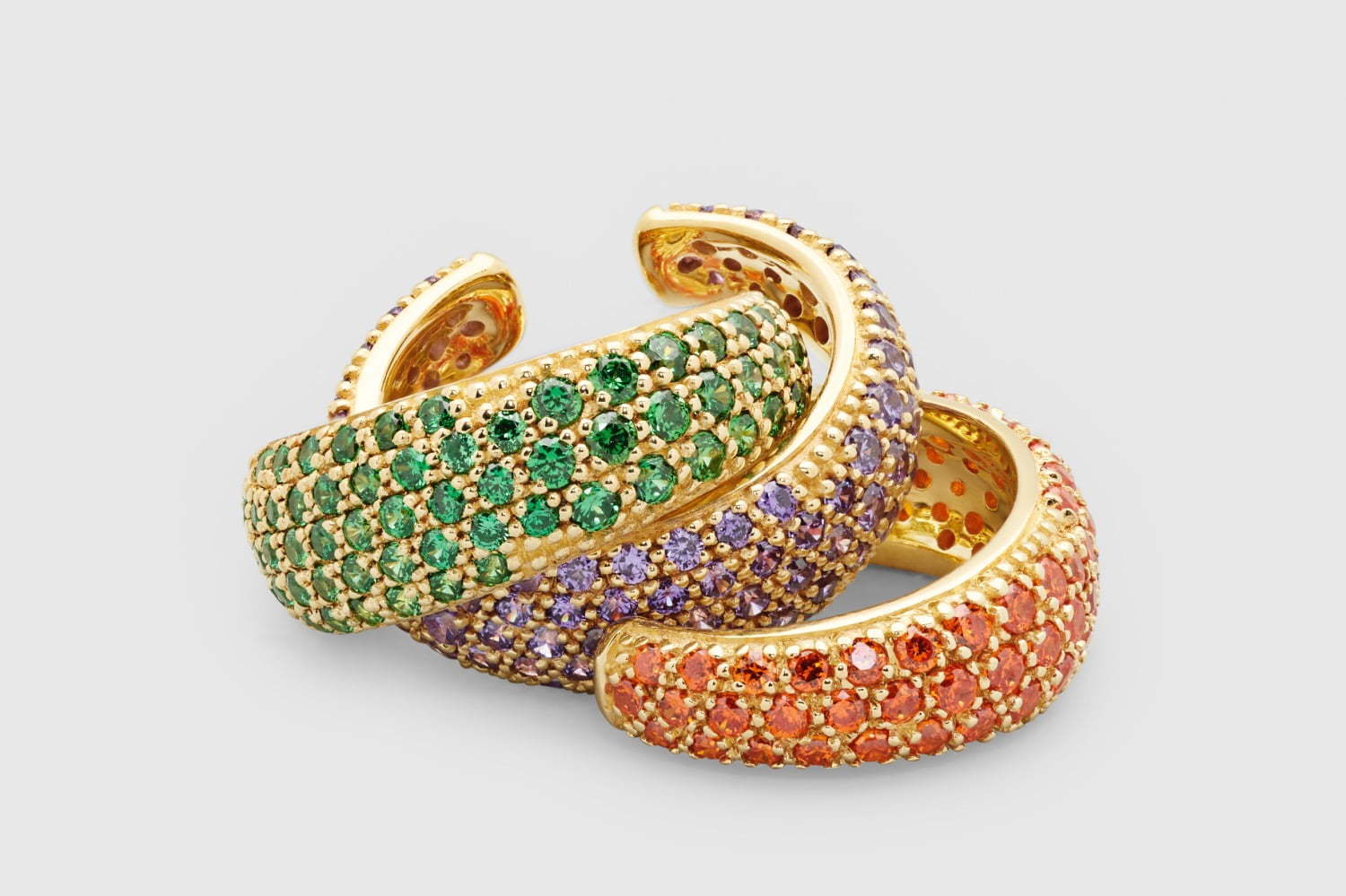 キュービックジルコニア｜トムウッドの新作イヤーカフ、チャンキーシルエットにカラフルなパヴェを敷きつめて