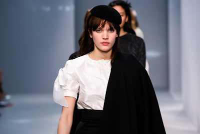 アニエスベー 2013-14年秋冬コレクション - パリジェンヌが目覚めから眠りに落ちるまで