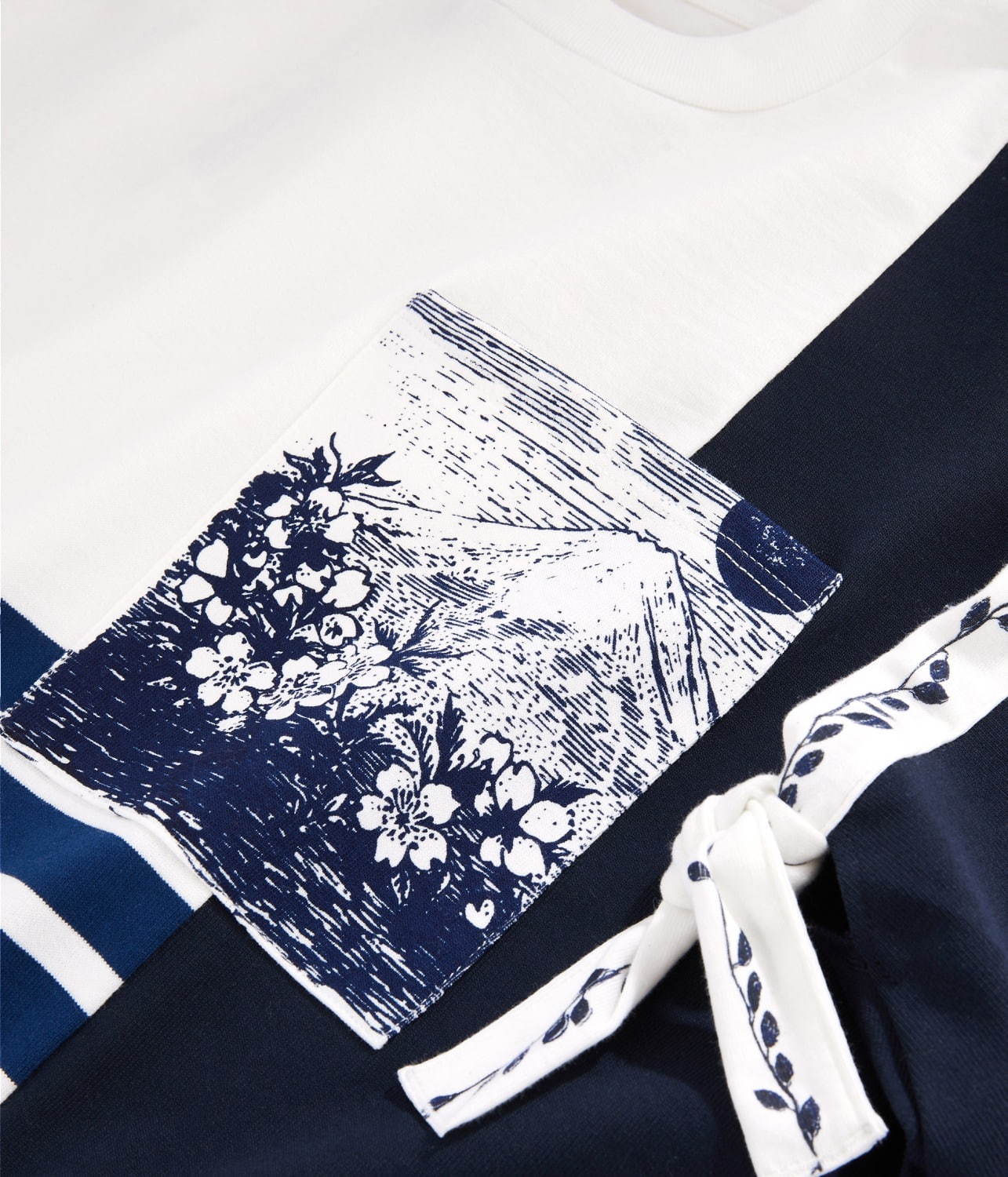 プチバトー“日本の切手”ポケット付きTシャツ＆枝モチーフワンピ、気鋭デザイナーとコラボ｜写真3