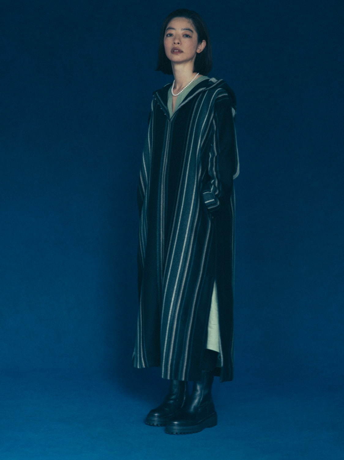 ライト 2020-21年秋冬｜female ケープ