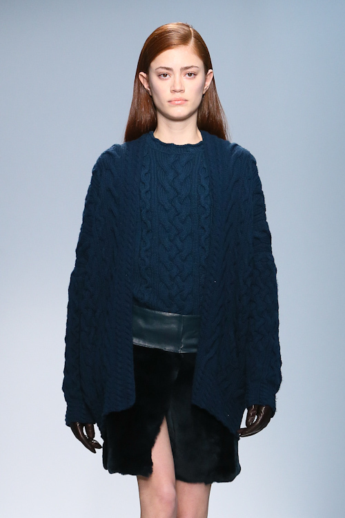 アリュード(ALLUDE) 2013-14年秋冬ウィメンズ&メンズコレクション  - 写真31