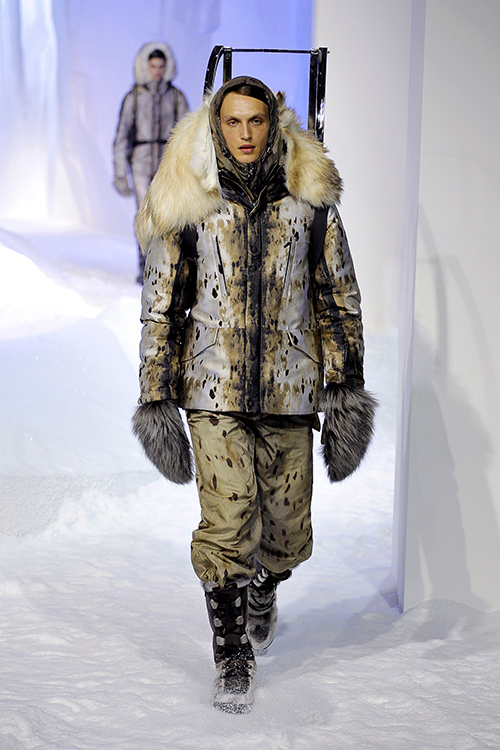 モンクレール ガム・ルージュ(MONCLER GAMME ROUGE) 2013-14年秋冬ウィメンズ&メンズコレクション  - 写真16