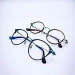 Y's初のアイウェアがデビュー、異素材組み合わせやアシンメトリーなどジェンダーレスなメガネ｜写真2