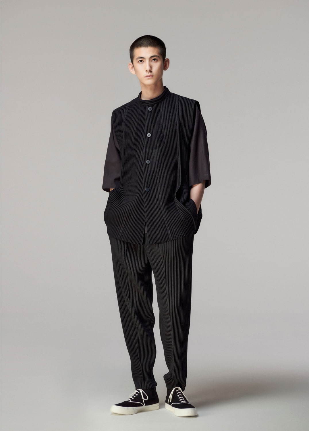 ISSEY MIYAKE MEN プリーツ セットアップ-