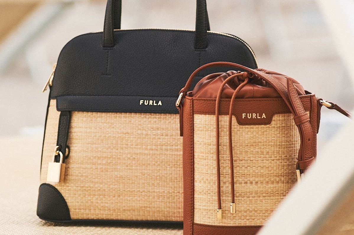 巾着タイプです♪【極美品✨希少】 FURLA ショルダーバッグ　かごバッグ