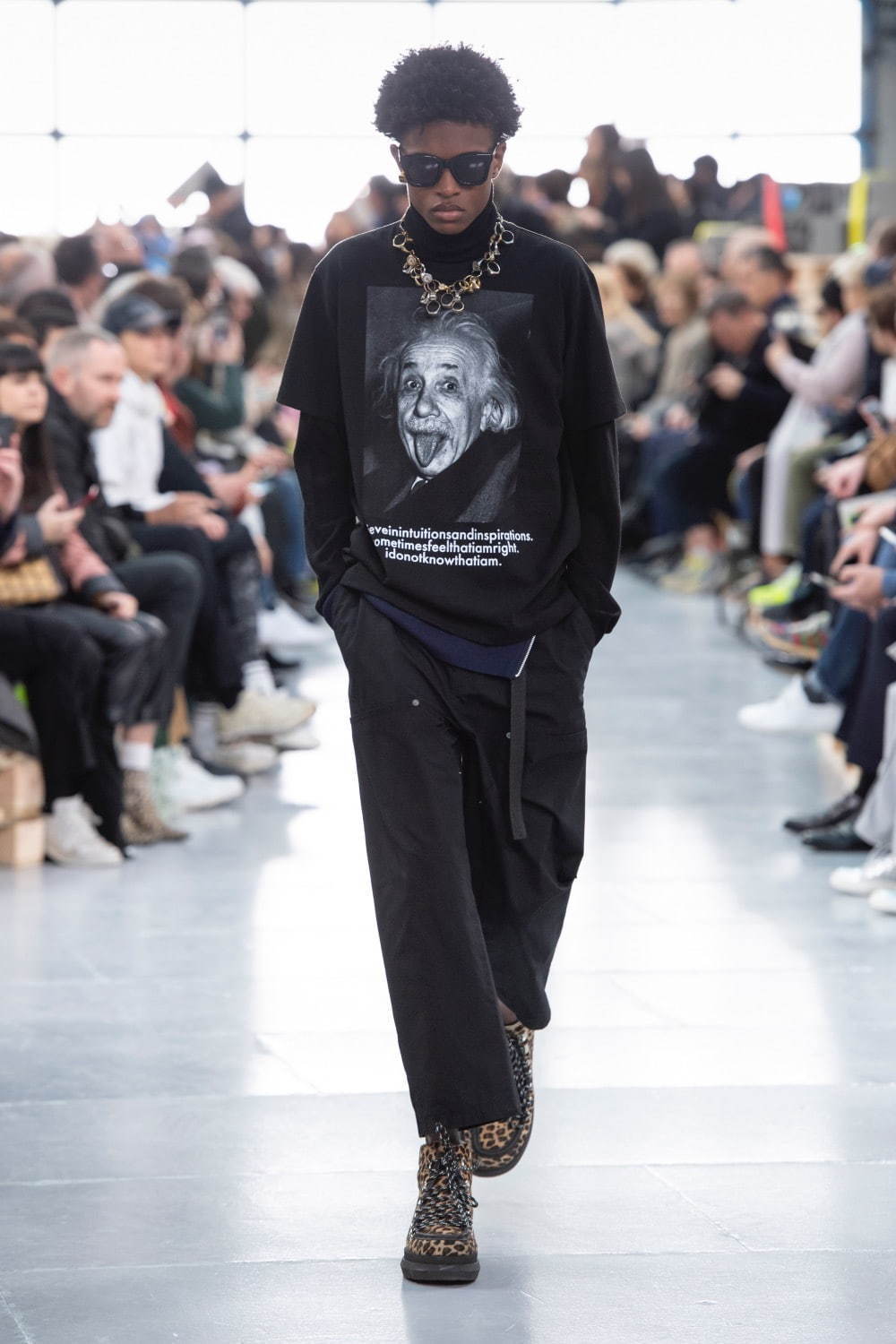 sacai Einstein Tシャツ　値下げ不可