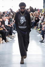 Sacai アインシュタイン プリント ブラックパーカー XL Sacai アインシュタイン プリント ブラックパーカー XL - メルカリ