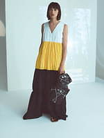 プラン シー 2021年春夏コレクション、アルプスの山に溢れる“自然の美しさ”を祝福して｜写真18