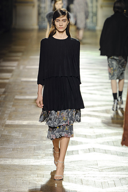 ドリス ヴァン ノッテン(DRIES VAN NOTEN) 2013-14年秋冬ウィメンズコレクション  - 写真29