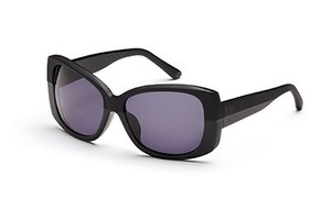 Y-3×リンダ・ファロー、コラボによるアイウェアラインを発表