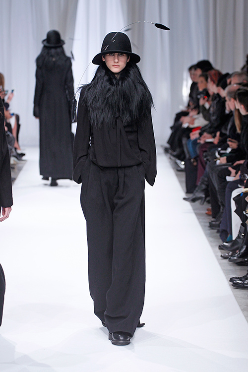 アン ドゥムルメステール(ANN DEMEULEMEESTER) 2013-14年秋冬ウィメンズコレクション  - 写真27