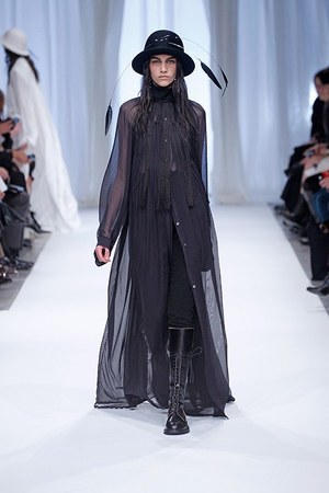 アン ドゥムルメステール(ANN DEMEULEMEESTER) 2013-14年秋冬ウィメンズコレクション  - 写真5