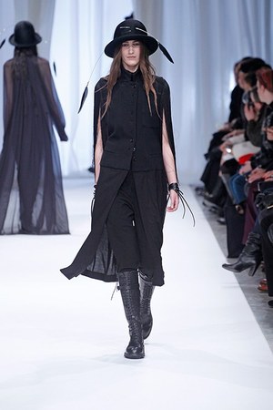 アン ドゥムルメステール(ANN DEMEULEMEESTER) 2013-14年秋冬ウィメンズコレクション  - 写真7