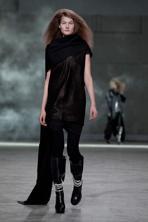 リック・オウエンス(Rick Owens) 2013-14年秋冬ウィメンズコレクション  - 写真4