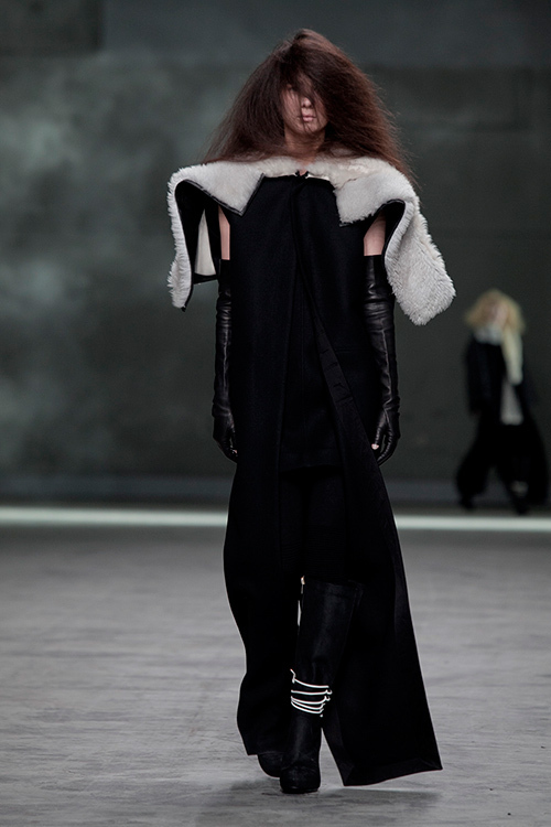 リック・オウエンス(Rick Owens) 2013-14年秋冬ウィメンズコレクション  - 写真7