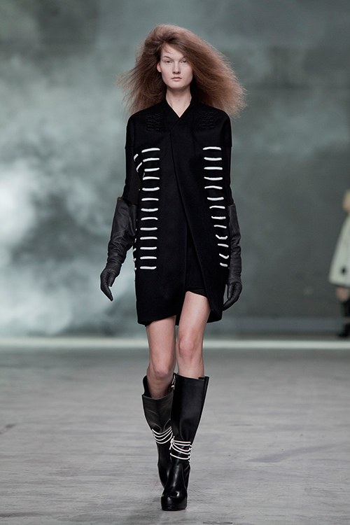 リック・オウエンス(Rick Owens) 2013-14年秋冬ウィメンズコレクション  - 写真24