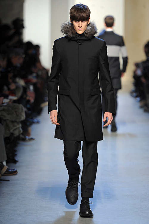 クリスヴァンアッシュ(KRISVANASSCHE) 2013-14年秋冬メンズコレクション  - 写真9