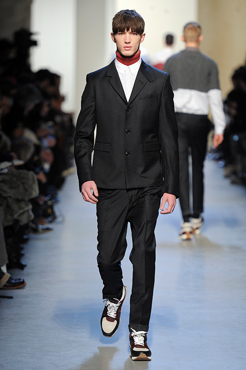 クリスヴァンアッシュ(KRISVANASSCHE) 2013-14年秋冬メンズコレクション  - 写真17