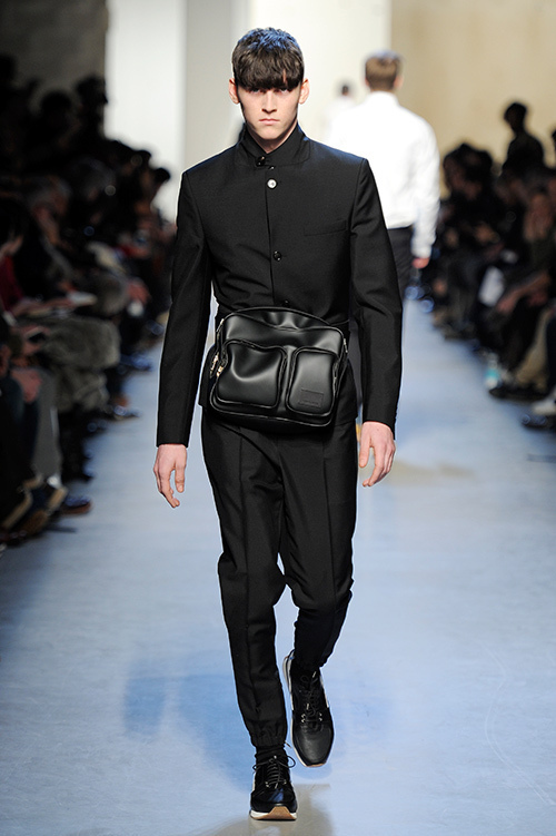 クリスヴァンアッシュ(KRISVANASSCHE) 2013-14年秋冬メンズコレクション  - 写真28