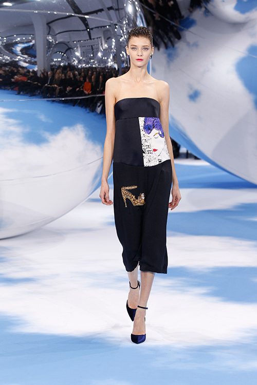 Dior 2013-14年秋冬コレクション - シュールレアリズムとムッシュ ディオールに想いを馳せて | 写真