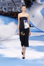 Dior 2013-14年秋冬コレクション - シュールレアリズムとムッシュ ディオールに想いを馳せて｜写真3