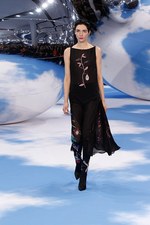 Dior 2013-14年秋冬コレクション - シュールレアリズムとムッシュ ディオールに想いを馳せて｜写真48