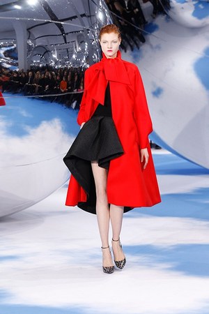 Dior 2013-14年秋冬コレクション - シュールレアリズムとムッシュ