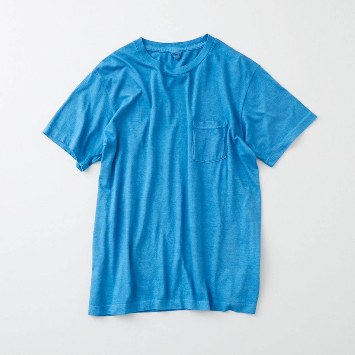 フィルメランジェ×藍染め職人集団リトマスの“タイダイ”Tシャツ、ジーンズのように経年変化｜写真12