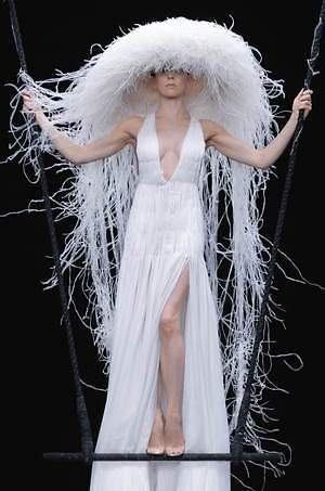 ヴァレンティノ オートクチュール(VALENTINO Haute Couture ) 2020-21年秋冬ウィメンズコレクション  - 写真26