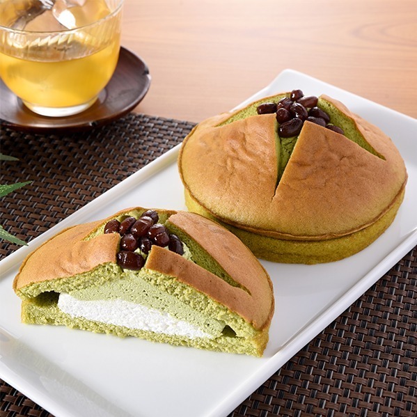 ファミリーマート 上林春松本店監修 とろけてふわふわ 抹茶のクリームわらび餅 ダブルクリームサンド ファッションプレス ファミリーマート 上林春松本店監修 とろけてふわふわ 抹茶のクリームわらび餅 ダブルクリームサンド ファッションプレス