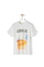 アイ/ロエベ/ネイチャーの新作Tシャツ、“旅先からのポストカード”イメージの水彩画モチーフ｜写真2