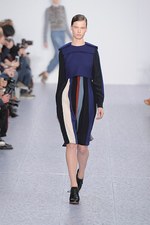 クロエ(Chloé) 2013-14年秋冬コレクション - 秘められた少女性と意志の強さを込めて｜写真9