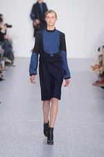 クロエ(Chloé) 2013-14年秋冬コレクション - 秘められた少女性と意志の強さを込めて｜写真19
