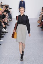 クロエ(Chloé) 2013-14年秋冬コレクション - 秘められた少女性と意志の強さを込めて｜写真30
