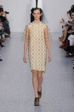 クロエ(Chloé) 2013-14年秋冬コレクション - 秘められた少女性と意志の強さを込めて｜写真39