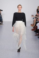 クロエ(Chloé) 2013-14年秋冬コレクション - 秘められた少女性と意志の強さを込めて｜写真41