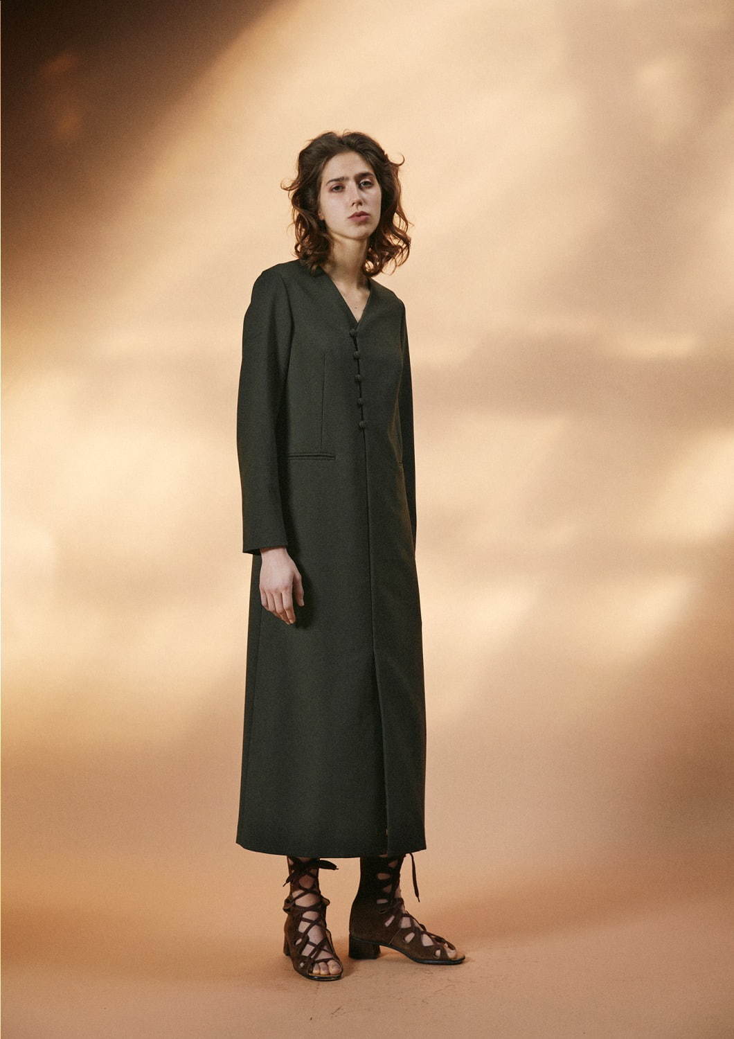 ベルパー 2020-21年秋冬｜female スタンド/ノーカラーコート