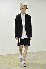 コム デ ギャルソン・シャツ 2021春夏コレクション -“シャツ”の概念を超え、深化と進化を進める｜写真3