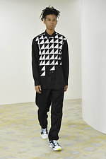 コム デ ギャルソン・シャツ 2021春夏コレクション -“シャツ”の概念を超え、深化と進化を進める｜写真5