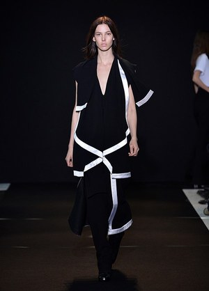 コスチューム ナショナル(CoSTUME NATIONAL) 2013-14年秋冬ウィメンズコレクション  - 写真35