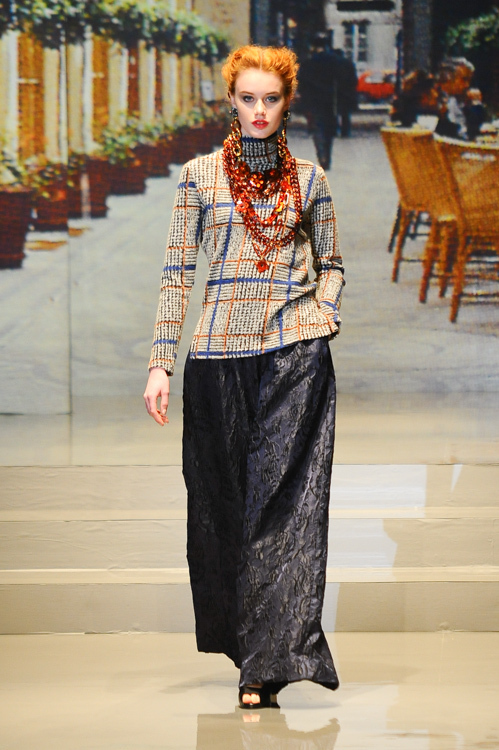 ユキ トリヰ インターナショナル 2013-14年秋冬<span>コレクション</span> - 写真9