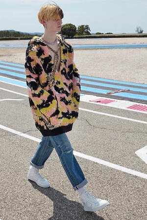オシャレだ celine - CELINE 21ss Pierrot ニットの通販 by Nice to