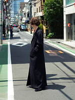 アトウ 2020-21年秋冬コレクション、重ねて楽しむ遊び心と普遍性｜写真3