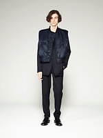 アトウ 2020-21年秋冬コレクション、重ねて楽しむ遊び心と普遍性｜写真12